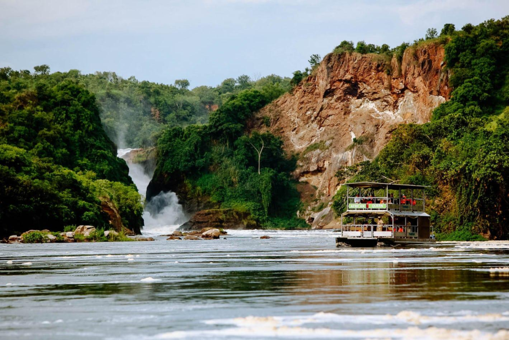 boat experience in East africa at murchison falls national park